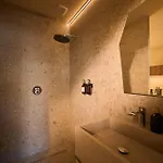 Atypique - Jacuzzi Prive , Centre Apartment