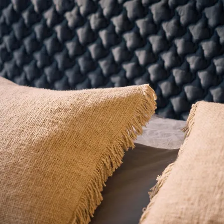 Appartement De Charme - Jacuzzi Prive, Centre De