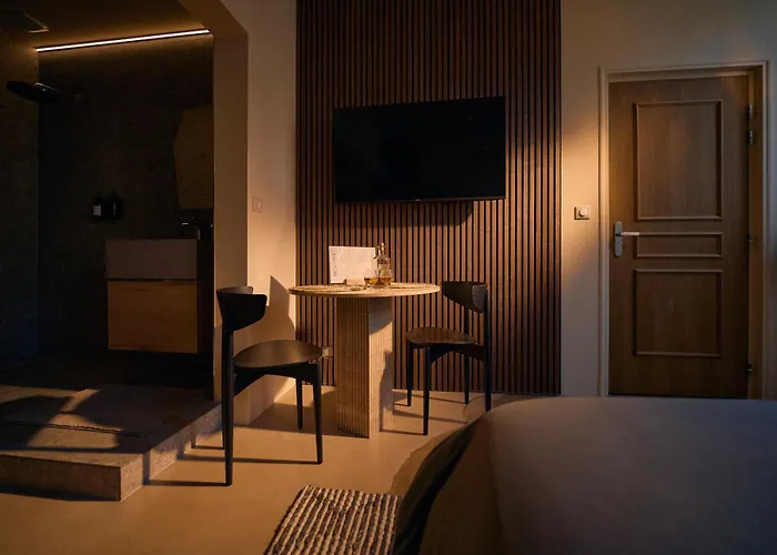 Atypique - Jacuzzi Privé, En Centre De *